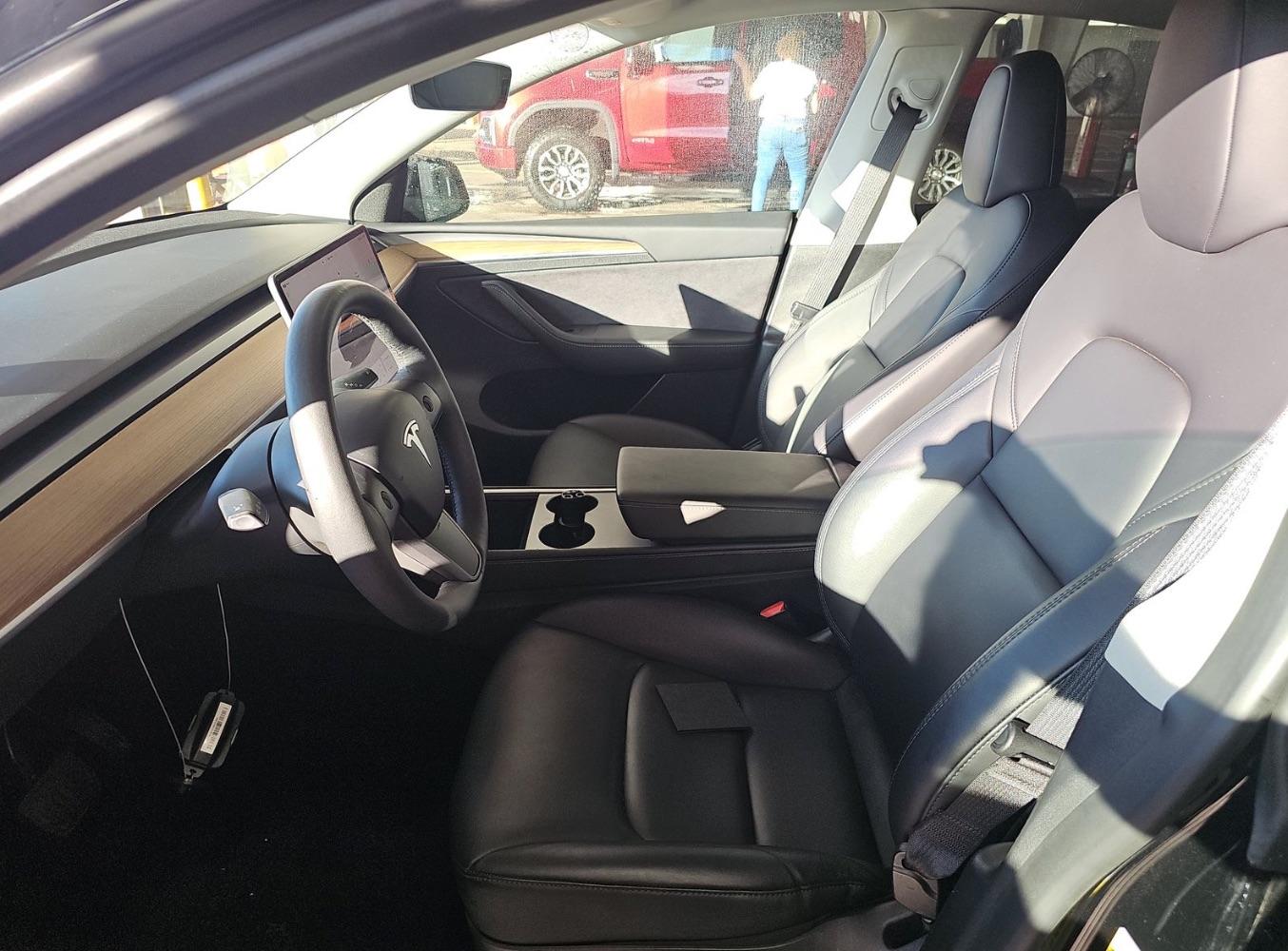 tesla model y 2023 7SAYGDEEXPF896302 image tesla model y 2023 7SAYGDEEXPF896302 image